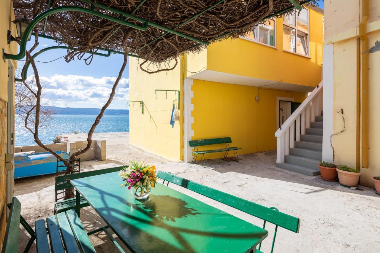 Апартаменты Beach House Lemonade Есенице Экстерьер фото