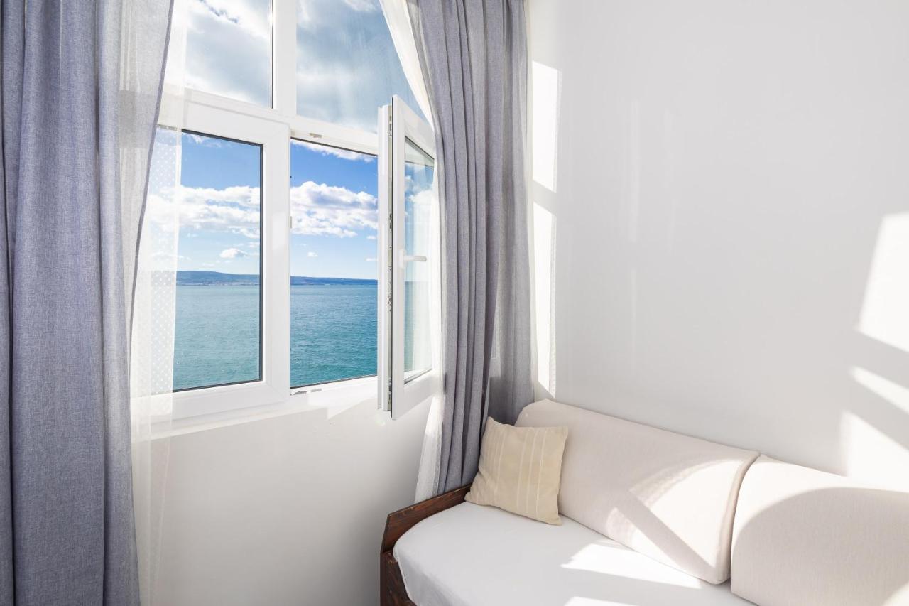 Апартаменты Beach House Lemonade Есенице Экстерьер фото
