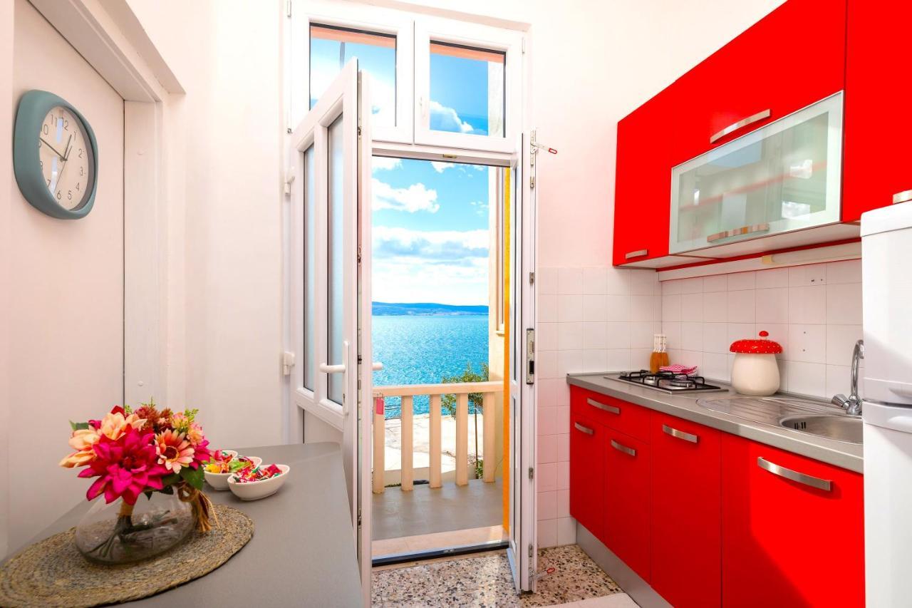 Апартаменты Beach House Lemonade Есенице Экстерьер фото